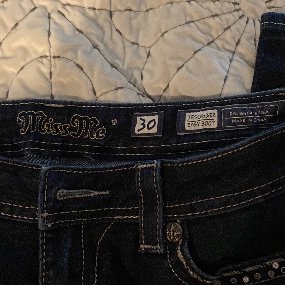 Miss Me Jeans - Picture 2 of 4